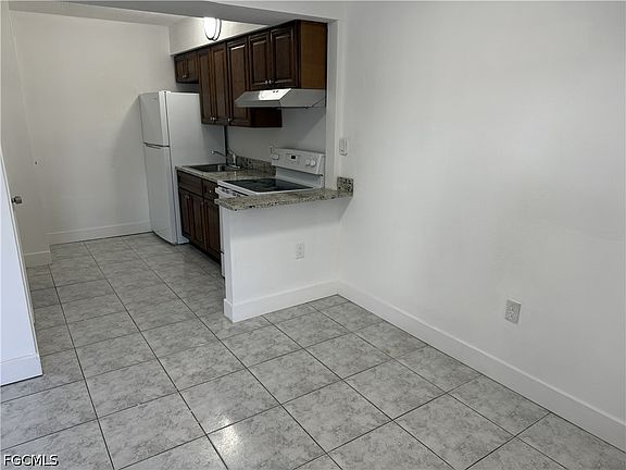 5th image of 2239 Jackson St #2265