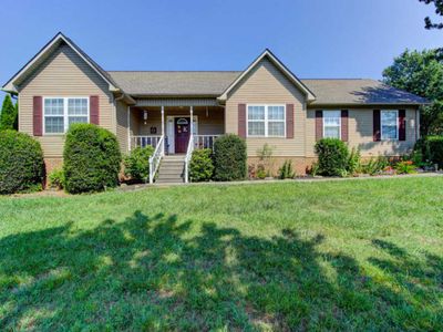 280 Oakwood Estates Dr, Lenoir City, TN, 37772