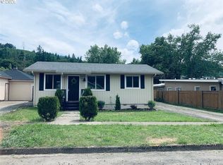 229 Moreland Ave, Drain, OR 97435