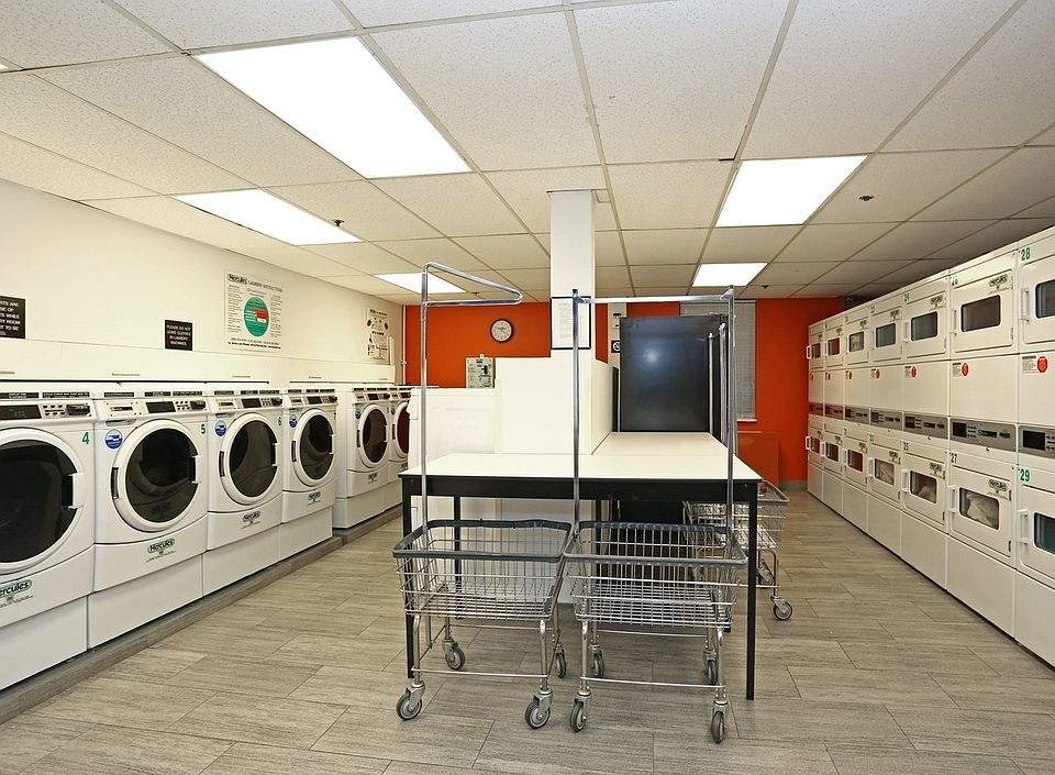 1st image of 410 W 53rd St APT 331