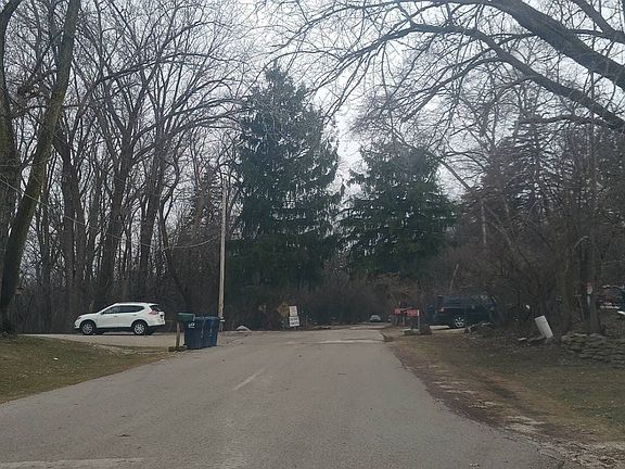 5th image of S17W22253 Anoka Ave