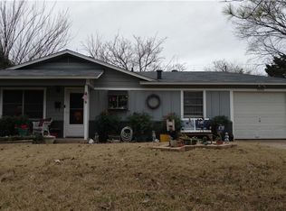 5232 Madella St, Haltom City, TX 76117