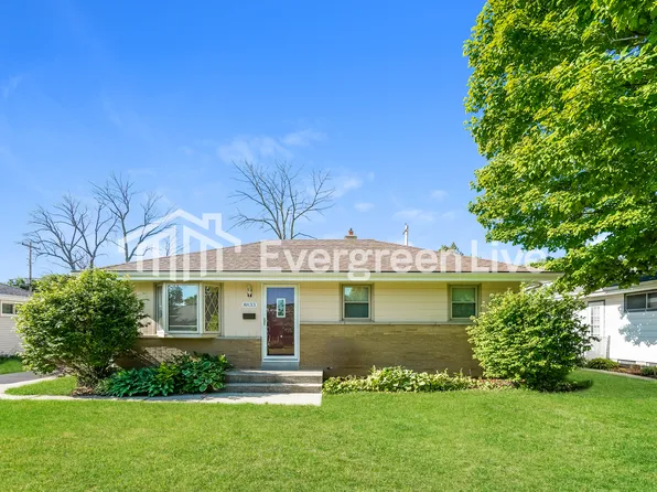 8833 W Douglas Ave, Milwaukee, WI 53225