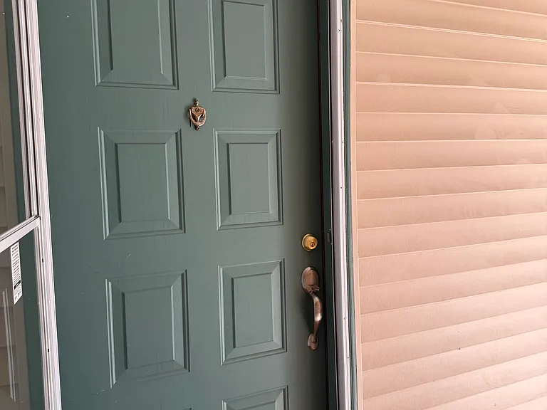 22 Bolton Ct #22 — Photo 2