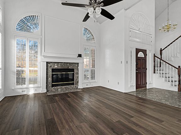 5th image of 619 Allen Rd