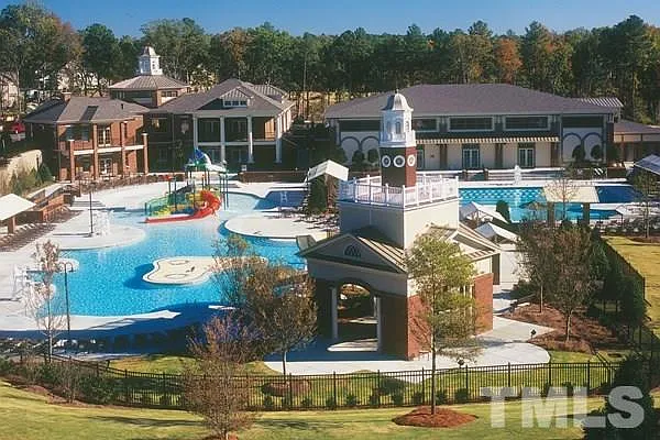 Amberly Pool_03142022