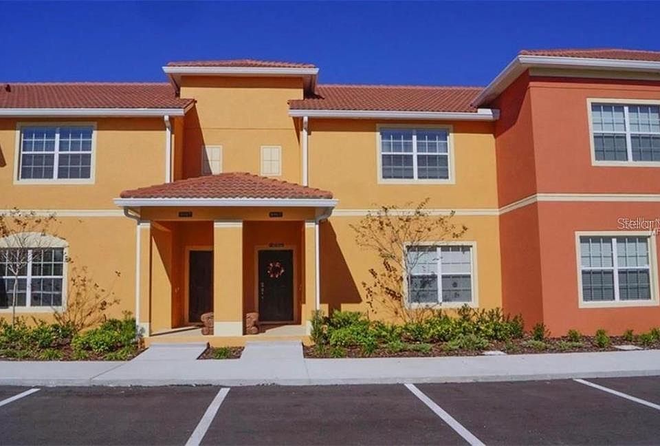 1st image of 8961 Bismarck Palm Rd
