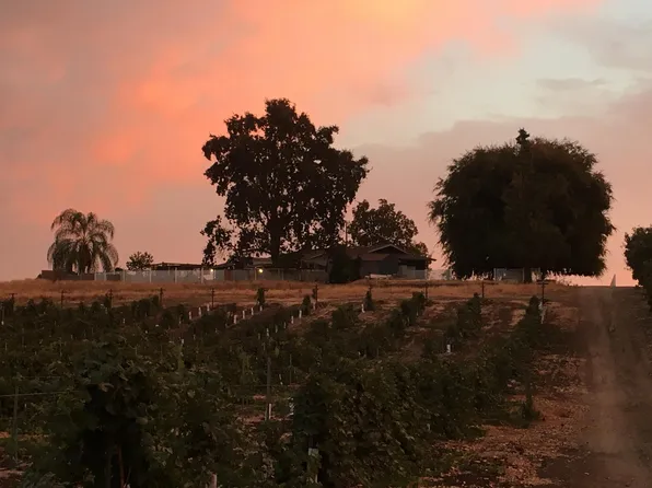 25708 Avenue 88, Terra Bella, CA 93270