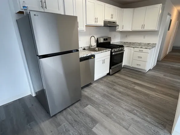 4738 Benning Rd SE #305, Washington, DC 20019