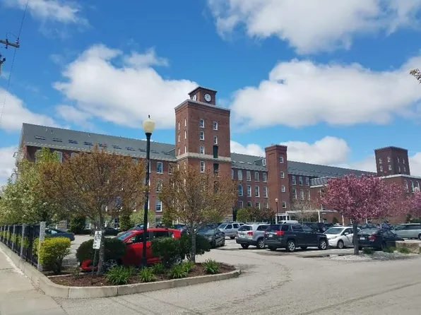 The Lofts at Wamsutta Place