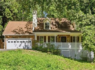 4661 Spring Ridge Dr, Flowery Branch, GA 30542