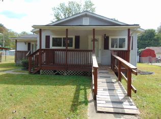 113 Dakota Ct, Colcord, WV 25048