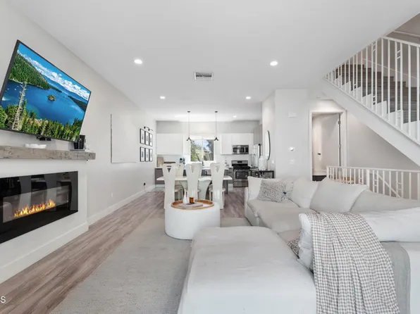 5664 Hazeltine Ave, Sherman Oaks, CA 91401