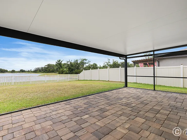 15430 Miller Creek Dr — Photo 26