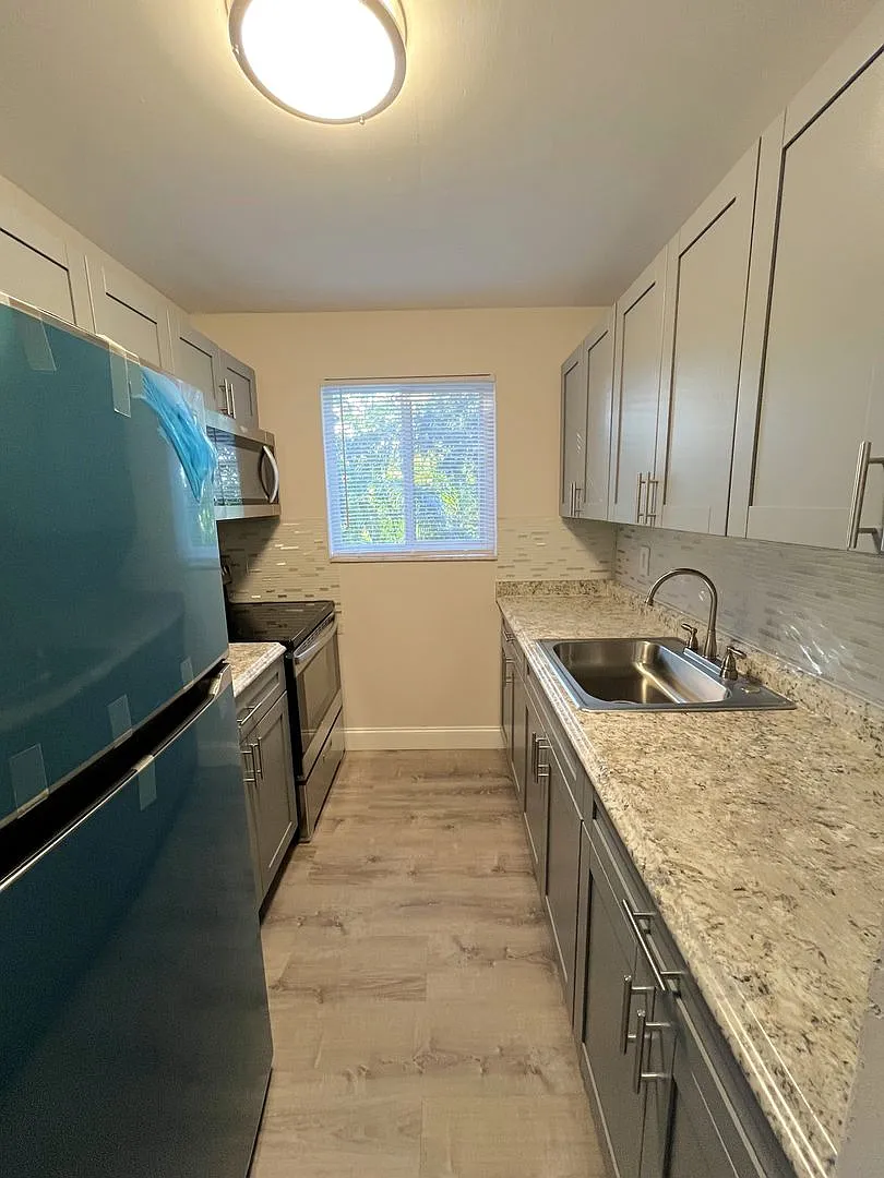 Villas of Boynton Beach — Photo 3