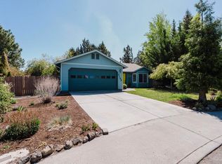 3169 NE Elizabeth Ct, Bend, OR 97701