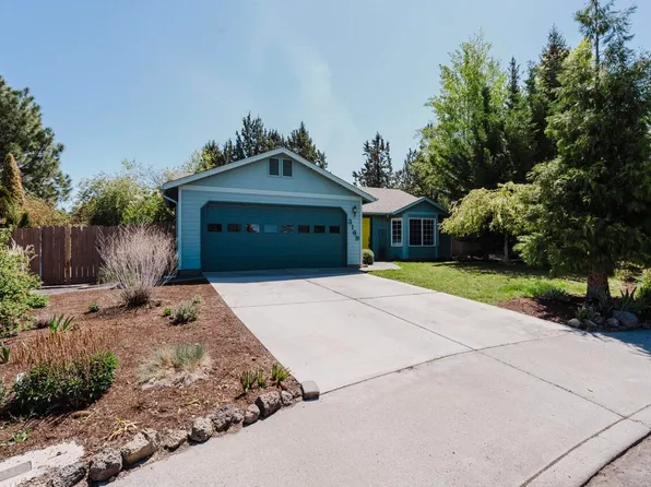 3169 NE Elizabeth Ct, Bend, OR 97701
