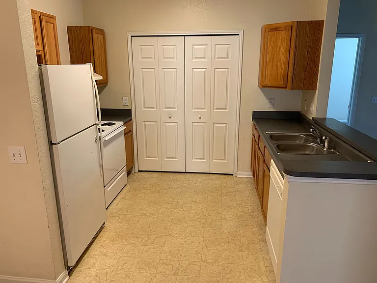 447 W Longleaf Dr #808 — Photo 21