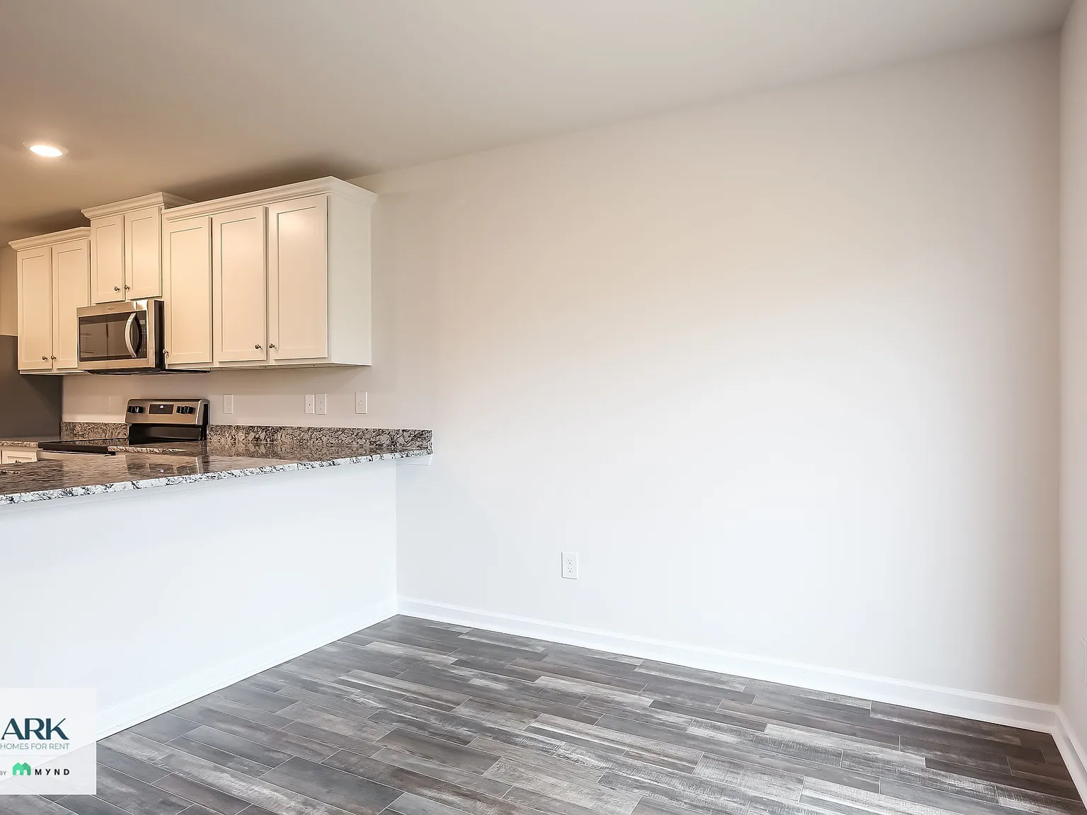 3 bed, 2.5 bath, 1679 sqft, $1,850 — Photo 4