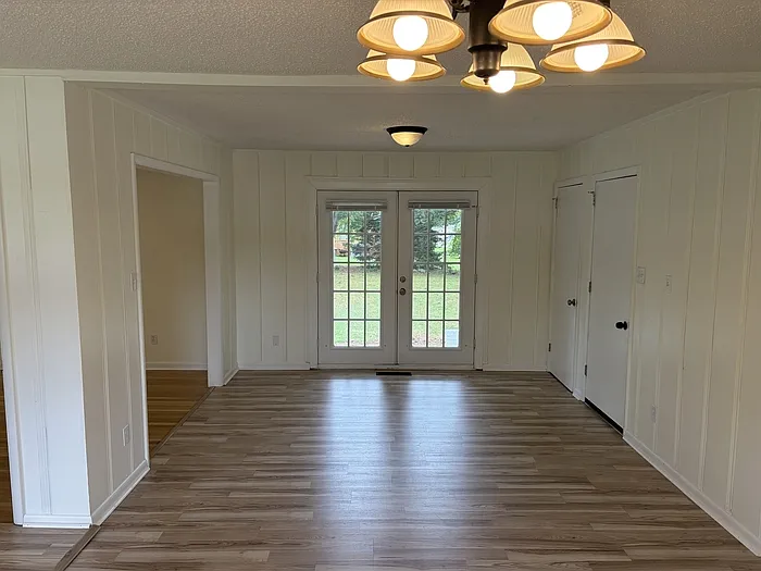 8009 Whitesburg Dr SE — Photo 17