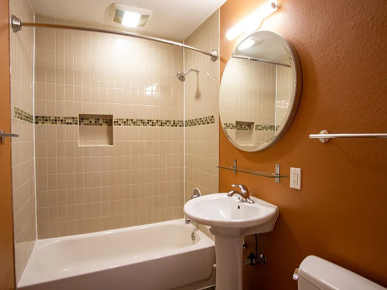 1505 N Terry St #7 — Photo 11