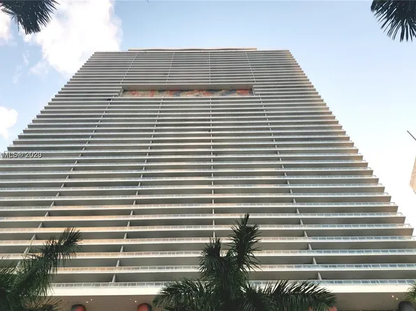 50 Biscayne Blvd APT 3405, Miami, FL 33132