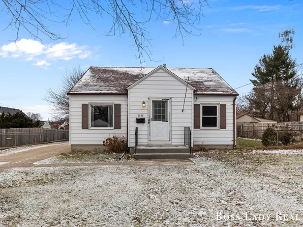1547 37th St SW, Wyoming, MI 49509