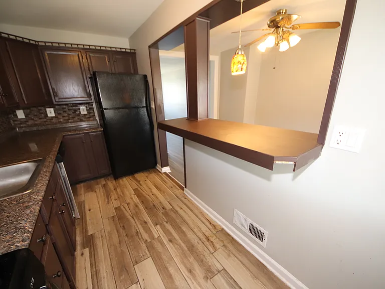 7517 School Ave — Photo 12