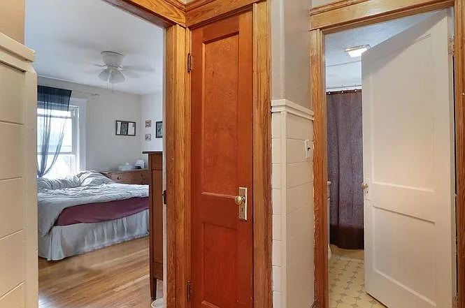 11-13 Holyoke St #1 — Photo 7