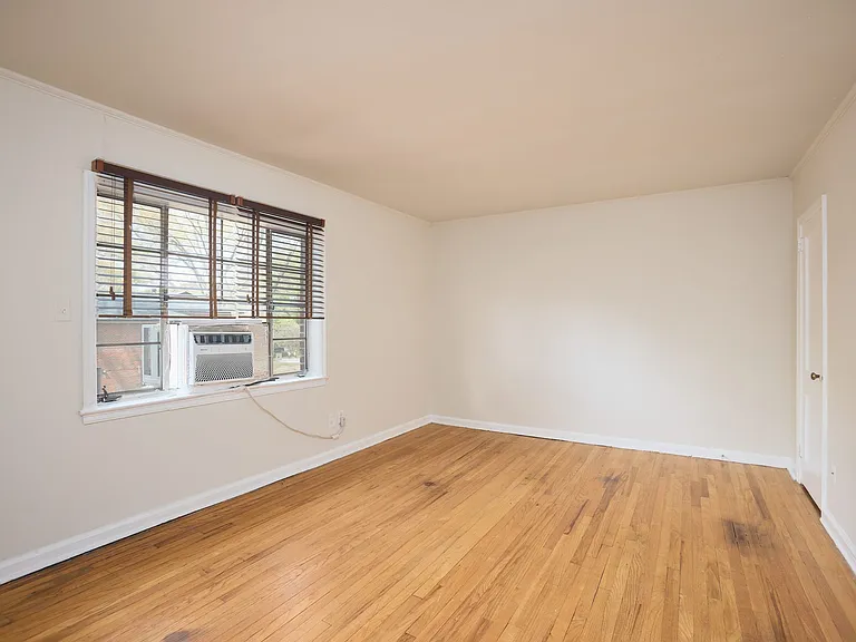 1347 Briarwood Dr NE #3 — Photo 1
