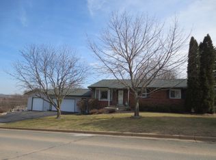 1002 Hickory St, Marathon, WI 54448