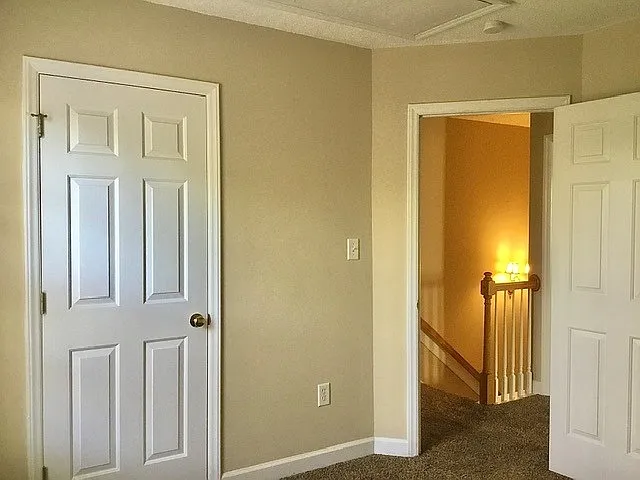 4304 Southern Oak Dr — Photo 13