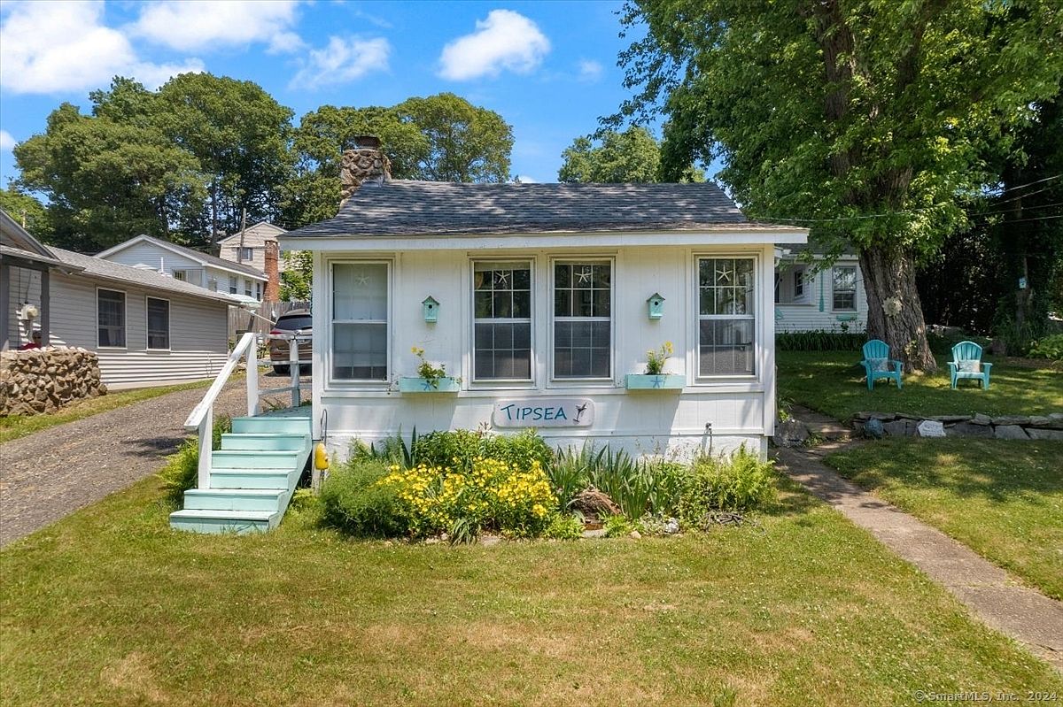 190 Giants Neck Rd E, Niantic, CT 06357 MLS 24027722 Zillow