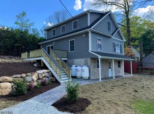 36 Eatontown Rd, Hewitt, NJ 07421