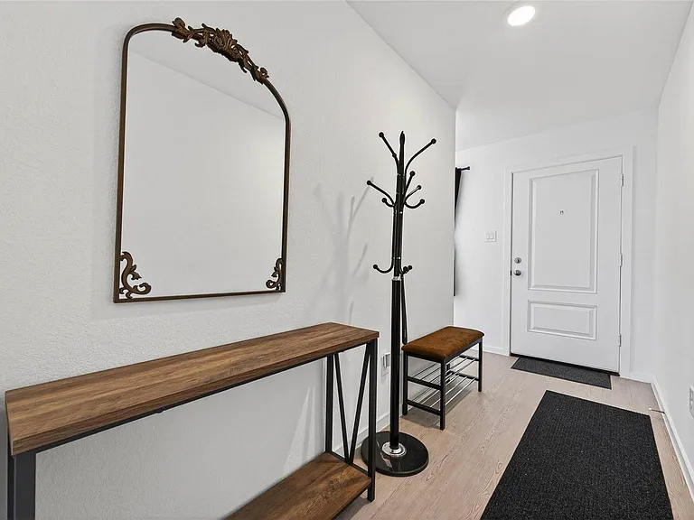 28923 Great Canyon Dr — Photo 4