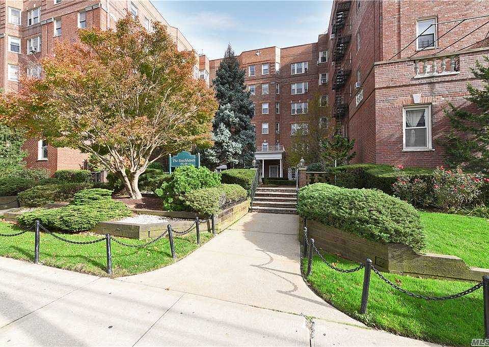 1st image of 84-49 168th St