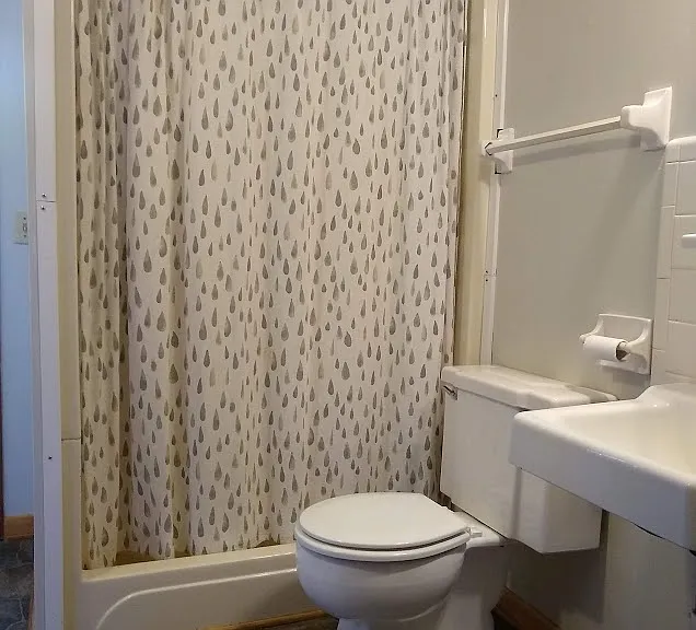 102 Marseille Dr — Photo 15