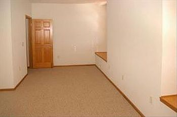 5th image of W173N5505 Ravenwood Dr