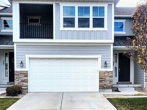2nd image of 233 E Cordoba Dr
