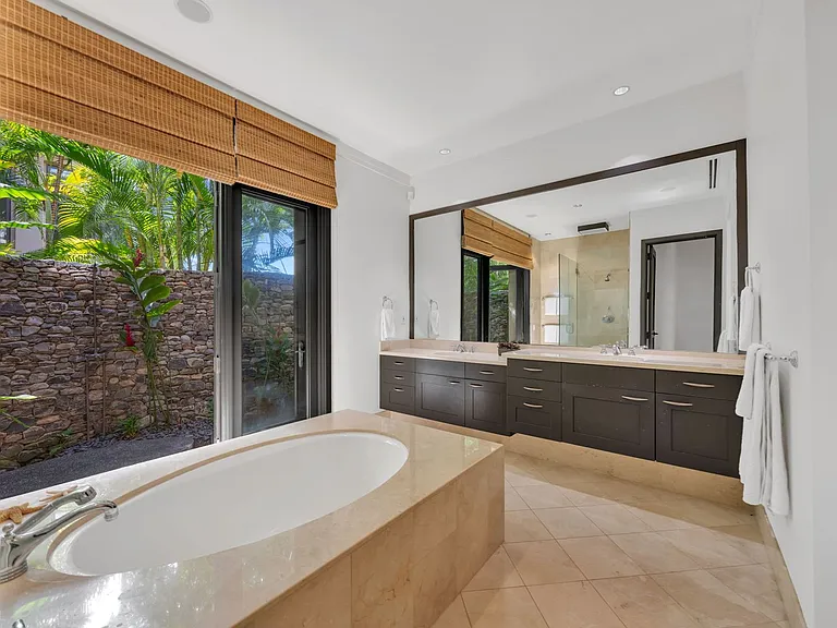 33 Coconut Grove Ln — Photo 15