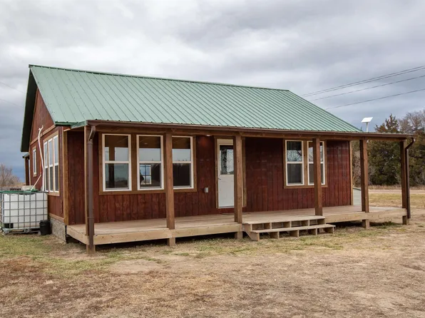 1892 Highway 136, Franklin, NE 68939