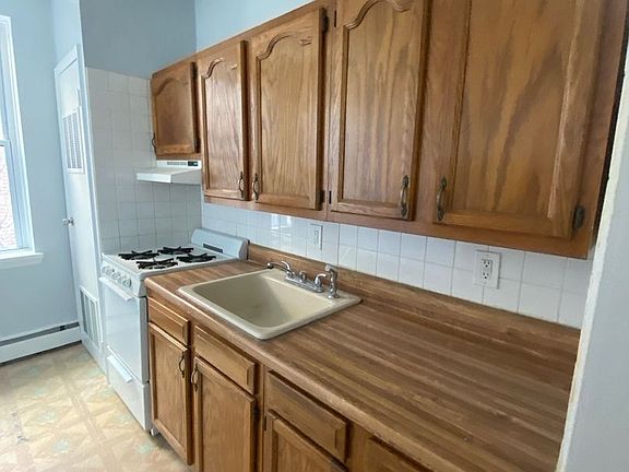 3rd image of 309-311 11th St #D2