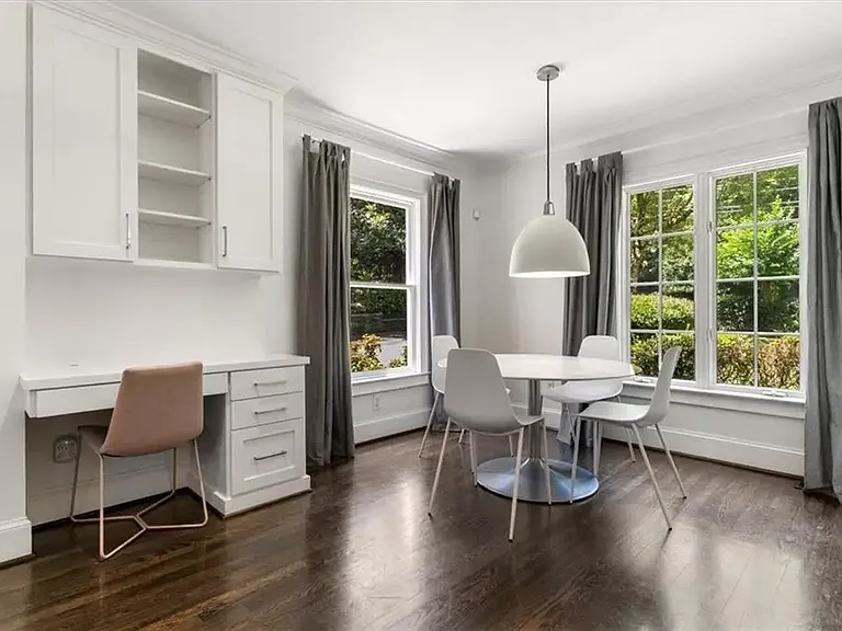 3825 Peachtree Dunwoody Rd NE — Photo 62