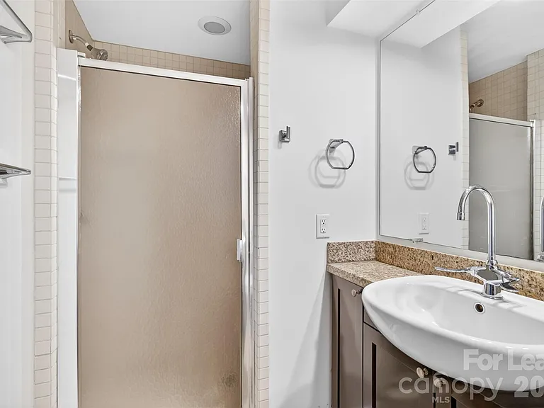 710 W Trade St #505 — Photo 26