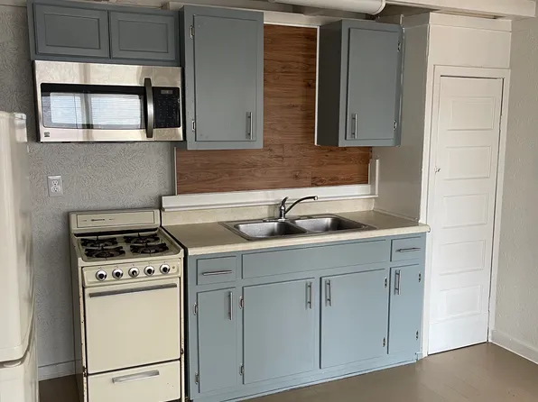 1410 W Oak St APT 5, Denton, TX 76201