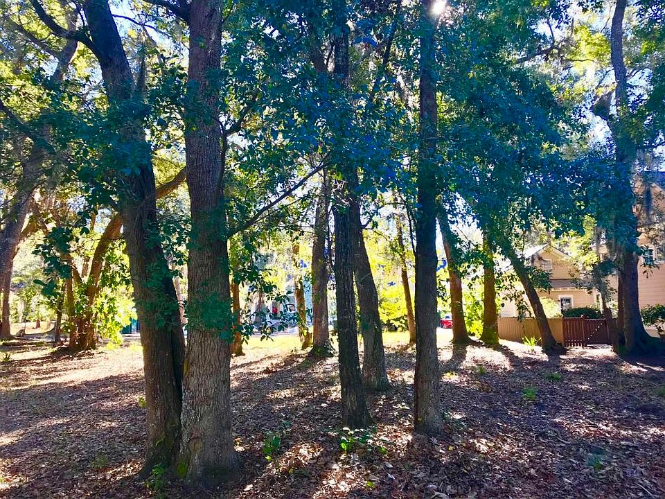 1st image of 5 Habersham Park