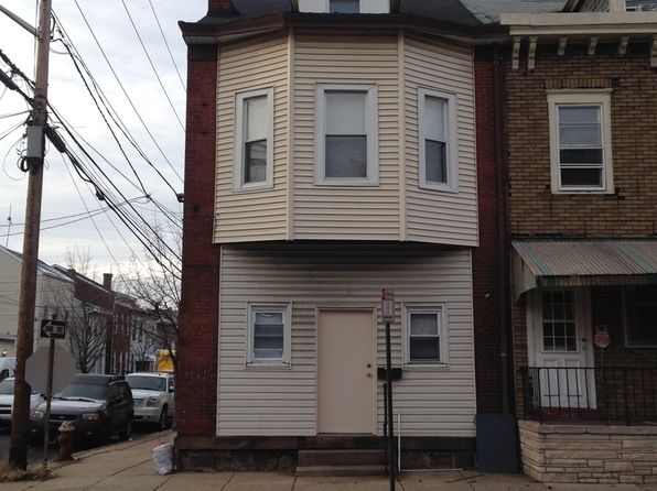 425 Beatty St FLOOR 1