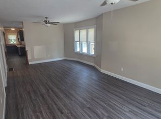 9 Lockwood St #1, Haverhill, MA 01835