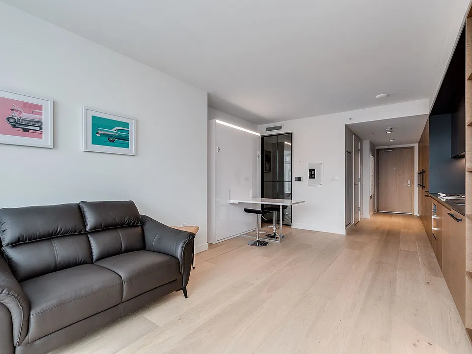 1289 Hornby St #2306