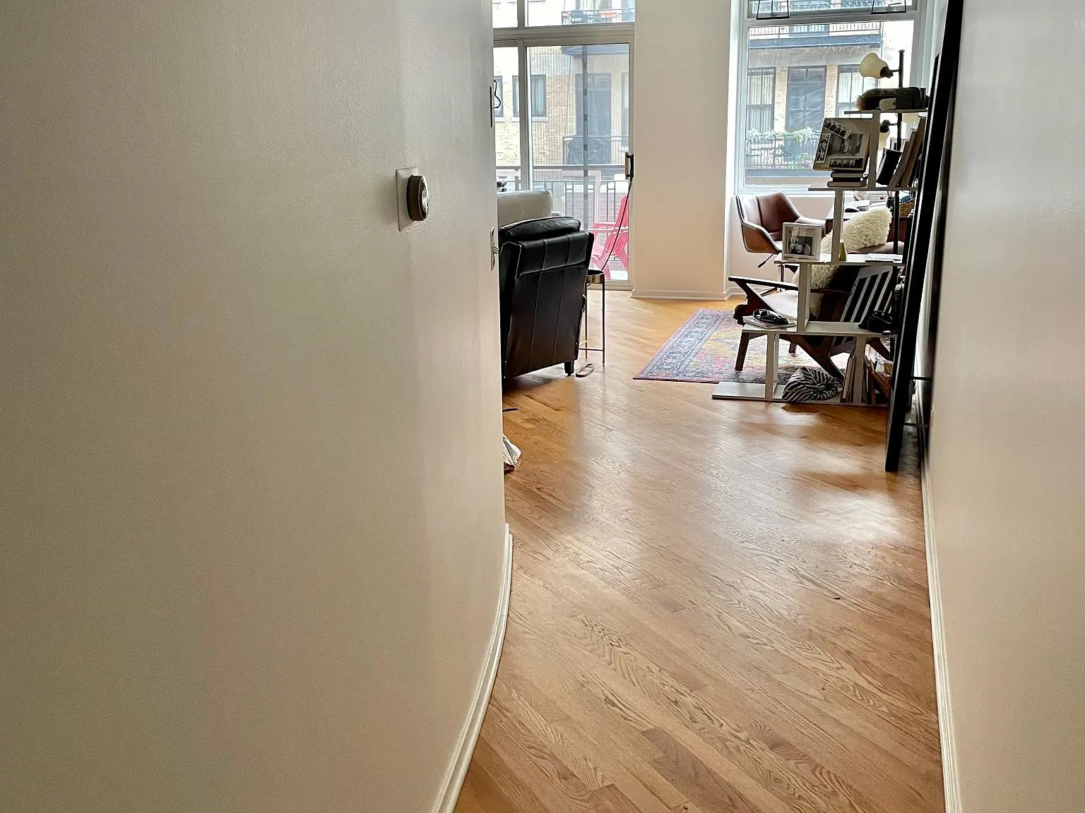 1 bed, 1000 sqft, $2,850 — Photo 2